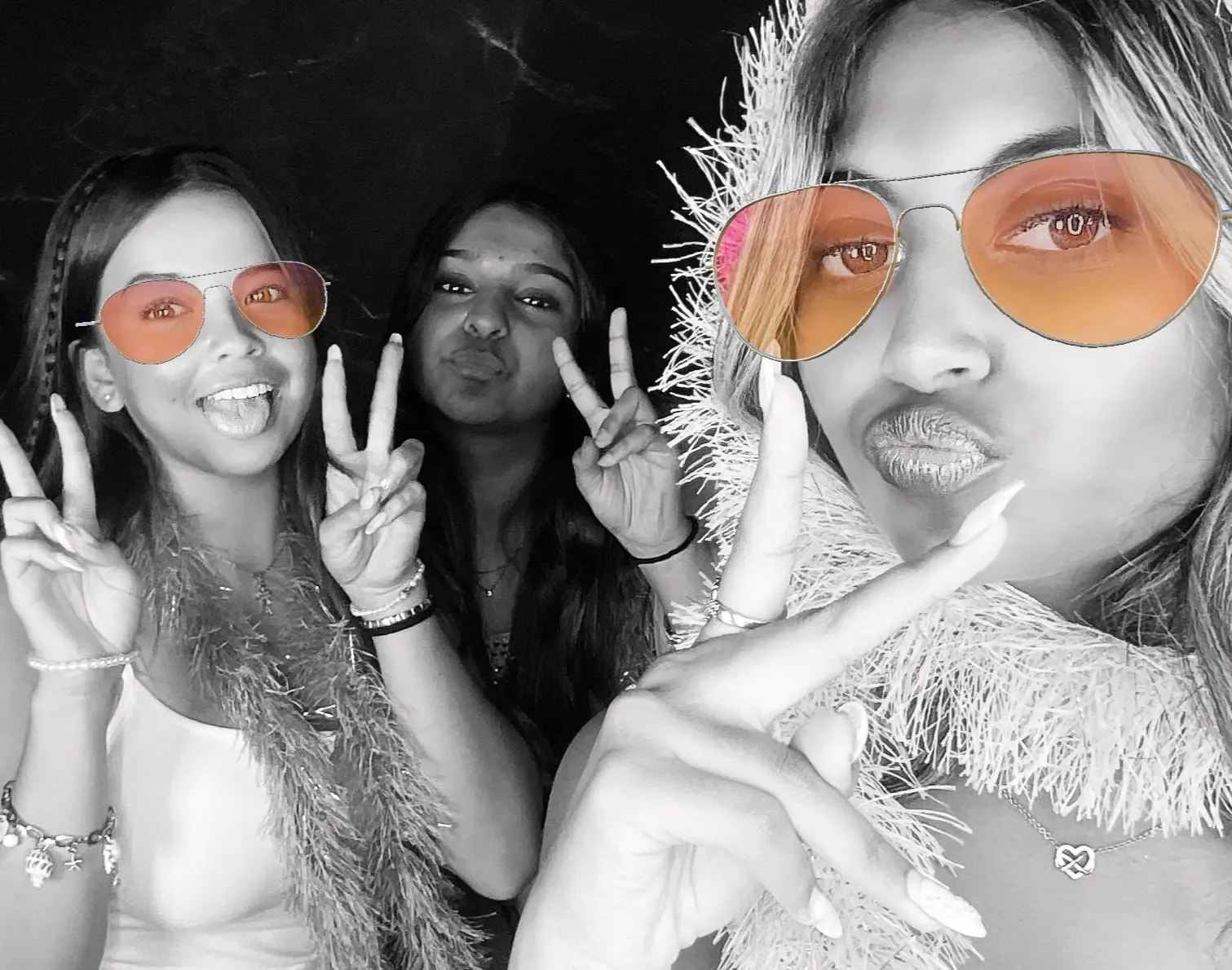 Real Sweet 16 photo booth moment 2