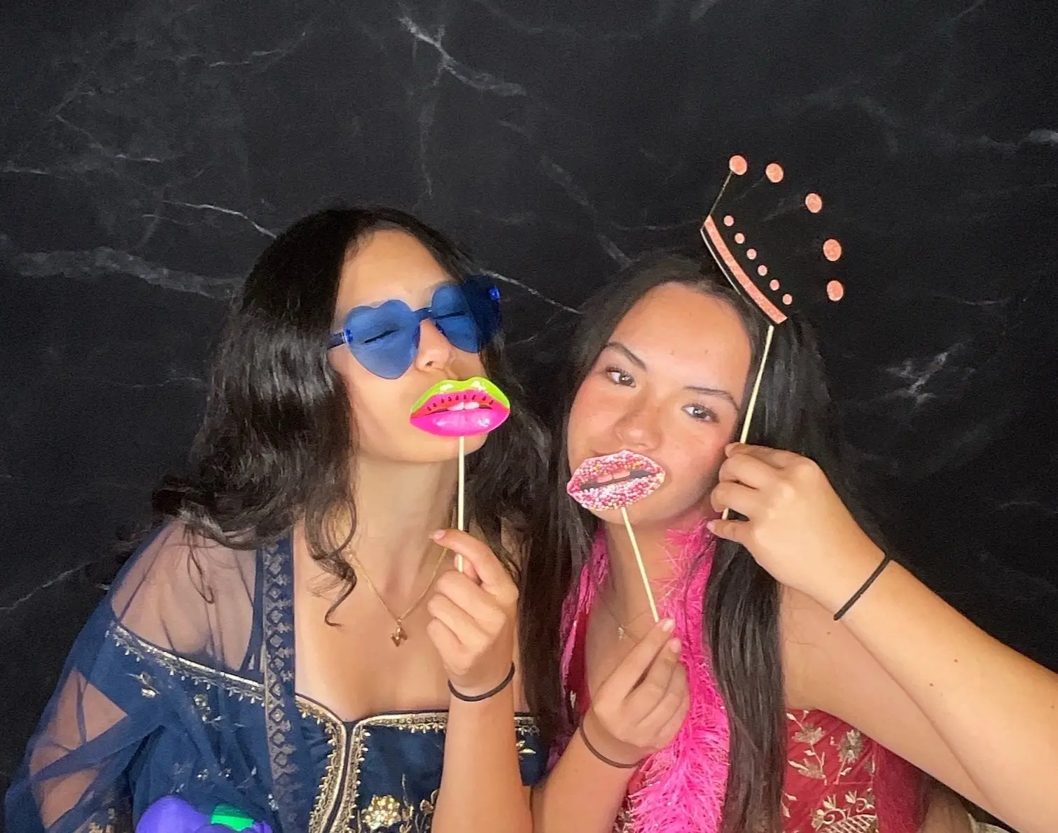 Real Sweet 16 photo booth moment 10